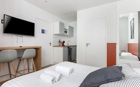 Gwenn - superbe studio rénové, 2e etage hypercentre
